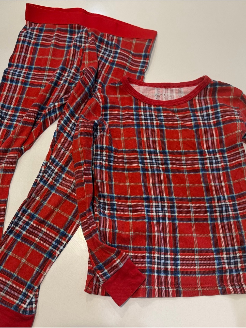 Wondershop Red Plaid Kids Pajama Set with Blue and White Accents size 6
